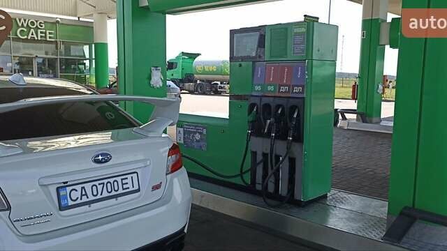 Білий Субару WRX STI, об'ємом двигуна 2.5 л та пробігом 150 тис. км за 25499 $, фото 25 на Automoto.ua