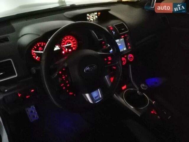 Білий Субару WRX STI, об'ємом двигуна 2.5 л та пробігом 150 тис. км за 25499 $, фото 17 на Automoto.ua