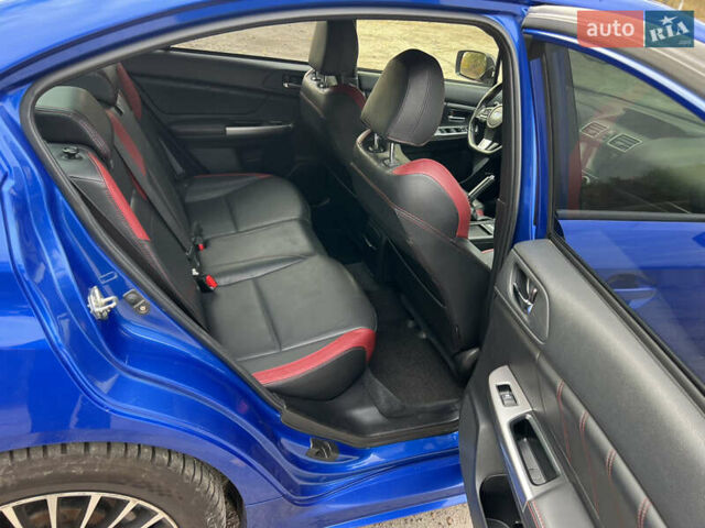Синий Субару WRX STI, объемом двигателя 2.46 л и пробегом 127 тыс. км за 25000 $, фото 11 на Automoto.ua