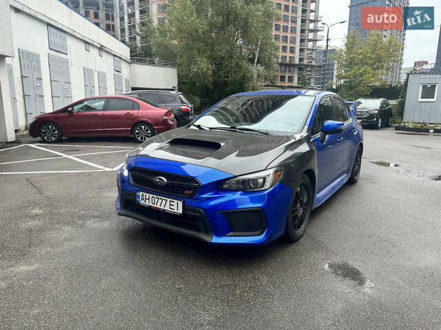Синий Субару WRX STI, объемом двигателя 2.46 л и пробегом 37 тыс. км за 27000 $, фото 6 на Automoto.ua