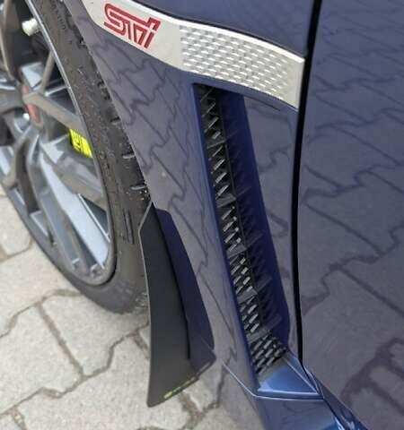 Синий Субару WRX STI, объемом двигателя 2.5 л и пробегом 129 тыс. км за 26500 $, фото 13 на Automoto.ua