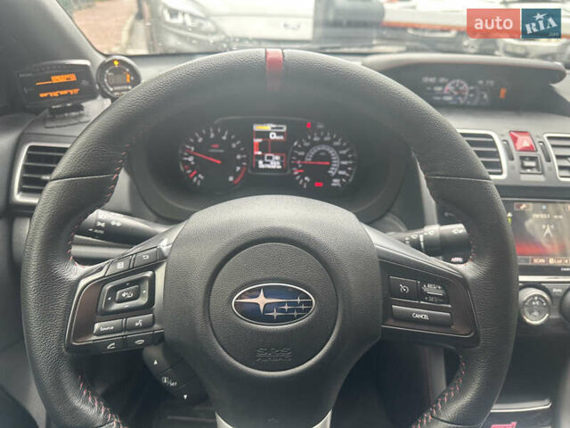 Синий Субару WRX STI, объемом двигателя 2.46 л и пробегом 37 тыс. км за 27000 $, фото 4 на Automoto.ua