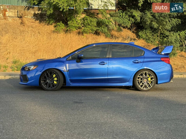 Синій Субару WRX STI, об'ємом двигуна 2.46 л та пробігом 112 тис. км за 29500 $, фото 2 на Automoto.ua