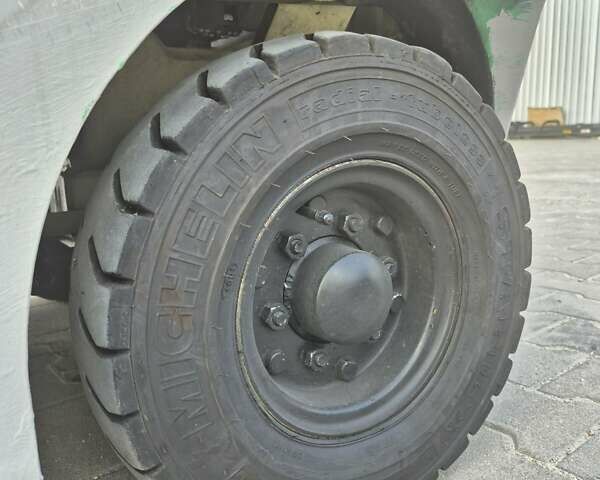 Желтый Сумитомо ФГ, объемом двигателя 2.1 л и пробегом 789 тыс. км за 9300 $, фото 10 на Automoto.ua