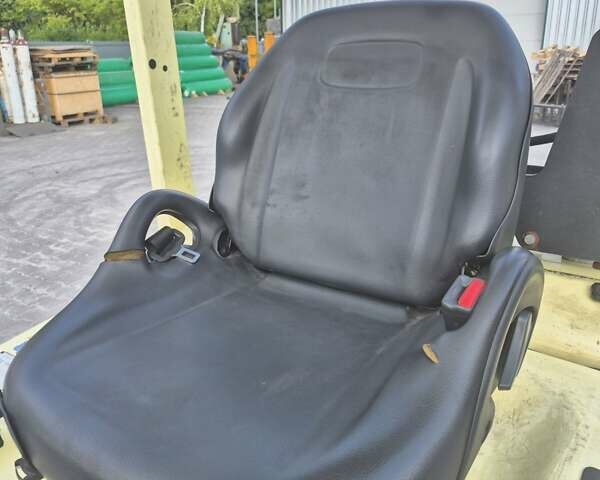 Желтый Сумитомо ФГ, объемом двигателя 2.1 л и пробегом 789 тыс. км за 9300 $, фото 8 на Automoto.ua