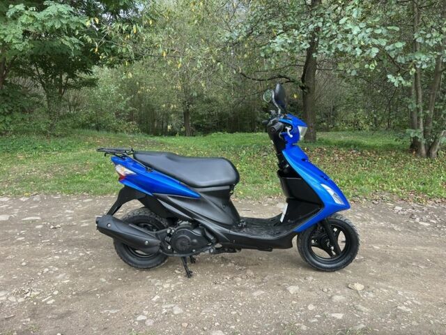 Сузуки Адресс, объемом двигателя 0.13 л и пробегом 0 тыс. км за 1200 $, фото 1 на Automoto.ua