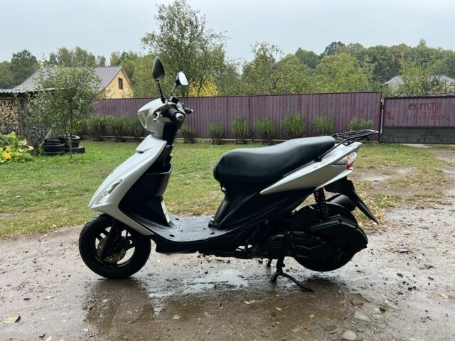 Сузуки Адресс, объемом двигателя 0.13 л и пробегом 0 тыс. км за 1200 $, фото 9 на Automoto.ua