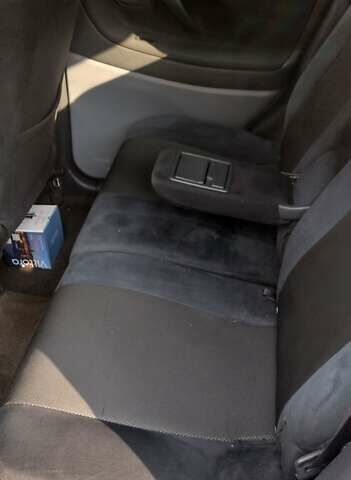 Сузукі Аеріо, об'ємом двигуна 2 л та пробігом 217 тис. км за 2700 $, фото 5 на Automoto.ua