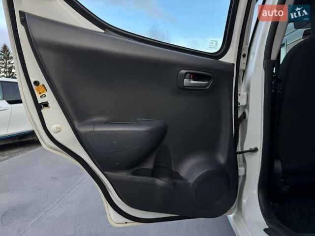 Белый Сузуки Альто, объемом двигателя 1 л и пробегом 171 тыс. км за 7300 $, фото 24 на Automoto.ua