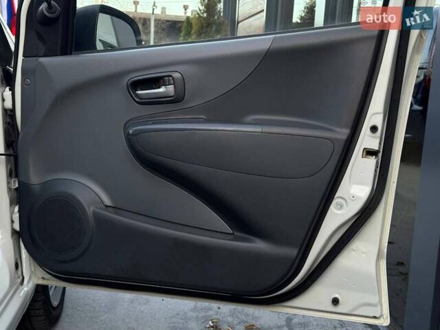 Белый Сузуки Альто, объемом двигателя 1 л и пробегом 171 тыс. км за 7300 $, фото 27 на Automoto.ua