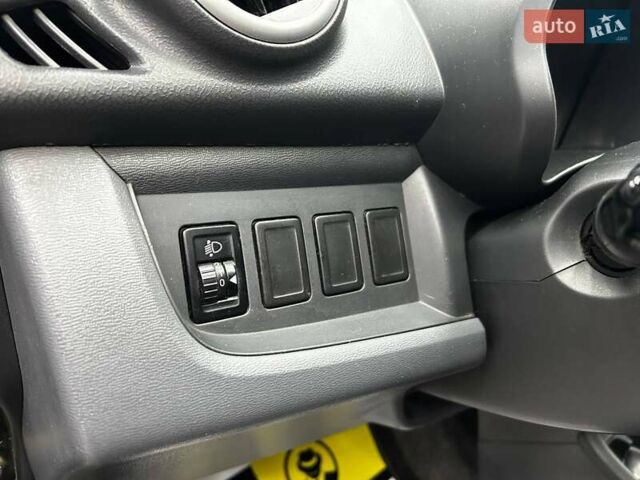 Черный Сузуки Альто, объемом двигателя 1 л и пробегом 136 тыс. км за 5800 $, фото 7 на Automoto.ua