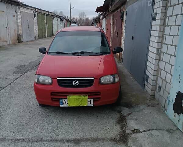 Червоний Сузукі Альто, об'ємом двигуна 1 л та пробігом 133 тис. км за 2650 $, фото 2 на Automoto.ua