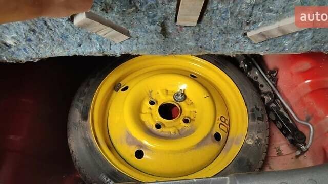 Червоний Сузукі Альто, об'ємом двигуна 1 л та пробігом 138 тис. км за 3500 $, фото 10 на Automoto.ua