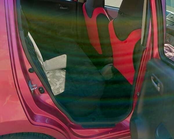 Красный Сузуки Альто, объемом двигателя 1 л и пробегом 208 тыс. км за 3600 $, фото 12 на Automoto.ua