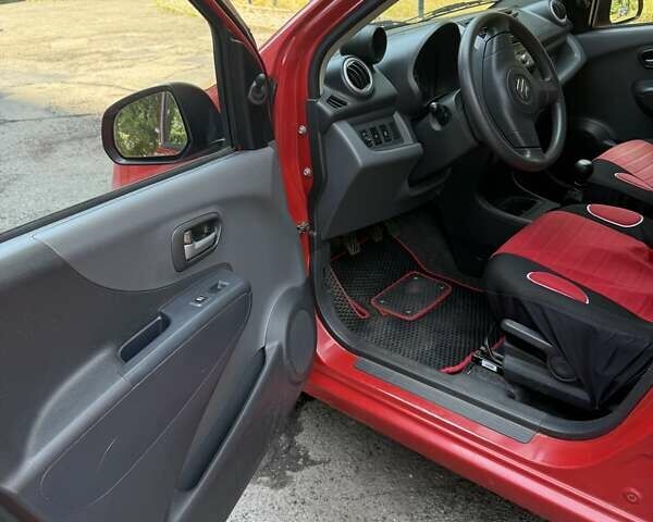 Красный Сузуки Альто, объемом двигателя 1 л и пробегом 114 тыс. км за 3500 $, фото 9 на Automoto.ua