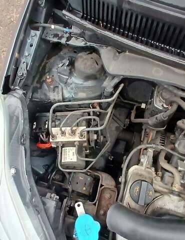 Сірий Сузукі Альто, об'ємом двигуна 1 л та пробігом 142 тис. км за 3950 $, фото 14 на Automoto.ua