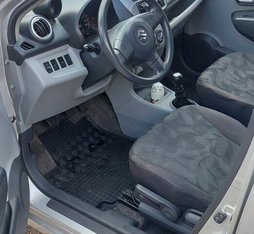 Сузуки Альто 2009 в Коломые на Automoto.ua Серый Сузуки Альто, объемом двигателя 1 л и пробегом 208 тыс. км за 2943 $, фото 4 на Automoto.ua