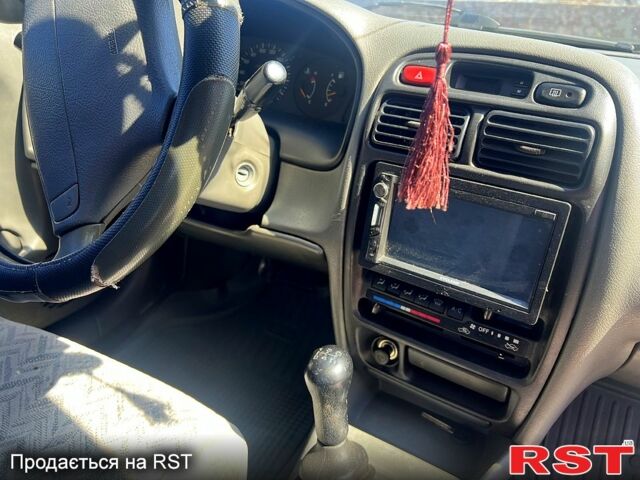 Сузуки Балеро, объемом двигателя 16 л и пробегом 300 тыс. км за 2100 $, фото 8 на Automoto.ua