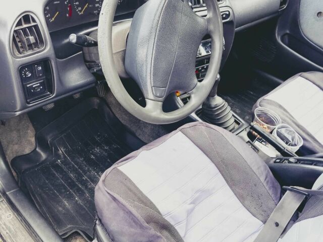 Серый Сузуки Балеро, объемом двигателя 1.3 л и пробегом 387 тыс. км за 1000 $, фото 3 на Automoto.ua