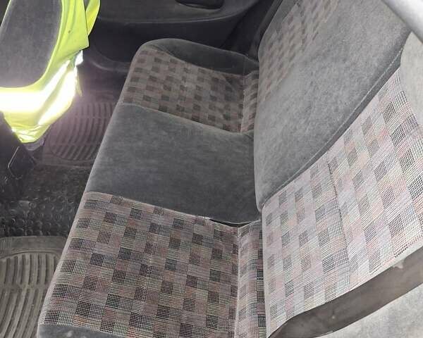 Синий Сузуки Балеро, объемом двигателя 1.59 л и пробегом 435 тыс. км за 2700 $, фото 4 на Automoto.ua