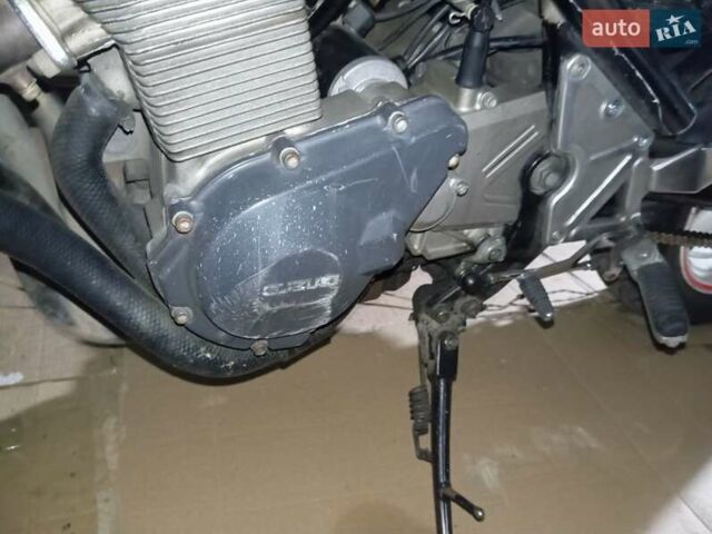 Чорний Сузукі Бандит, об'ємом двигуна 0.4 л та пробігом 47 тис. км за 2000 $, фото 14 на Automoto.ua