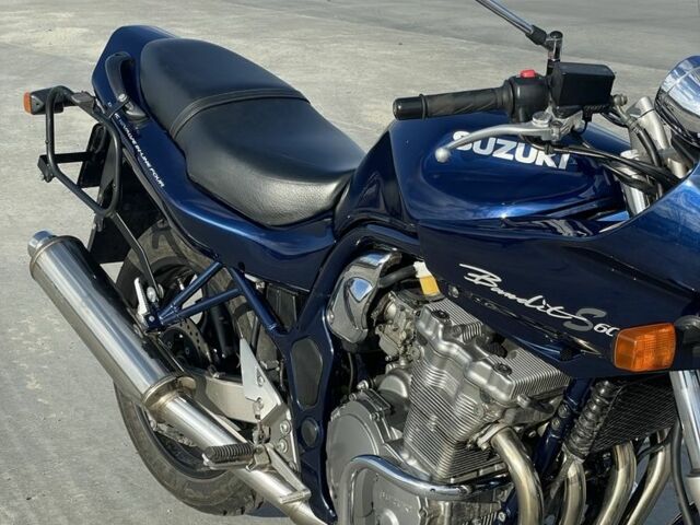 Сузуки Бандит, объемом двигателя 0.6 л и пробегом 0 тыс. км за 3700 $, фото 2 на Automoto.ua