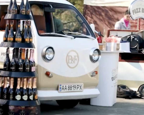 Белый Сузуки Карри, объемом двигателя 0.9 л и пробегом 40 тыс. км за 10000 $, фото 8 на Automoto.ua