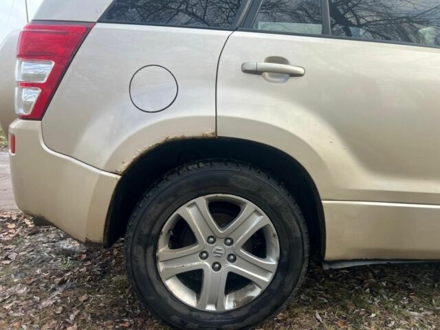 Бежевый Сузуки Другая, объемом двигателя 2 л и пробегом 345 тыс. км за 6500 $, фото 5 на Automoto.ua