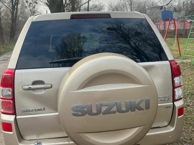 Бежевый Сузуки Другая, объемом двигателя 2 л и пробегом 345 тыс. км за 6500 $, фото 4 на Automoto.ua