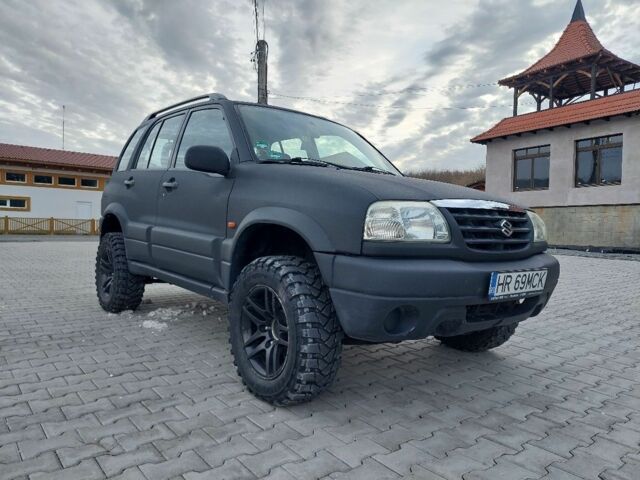 Черный Сузуки Другая, объемом двигателя 2 л и пробегом 285 тыс. км за 1800 $, фото 1 на Automoto.ua