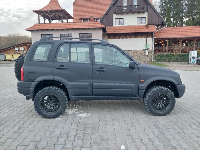 Черный Сузуки Другая, объемом двигателя 2 л и пробегом 285 тыс. км за 1800 $, фото 4 на Automoto.ua