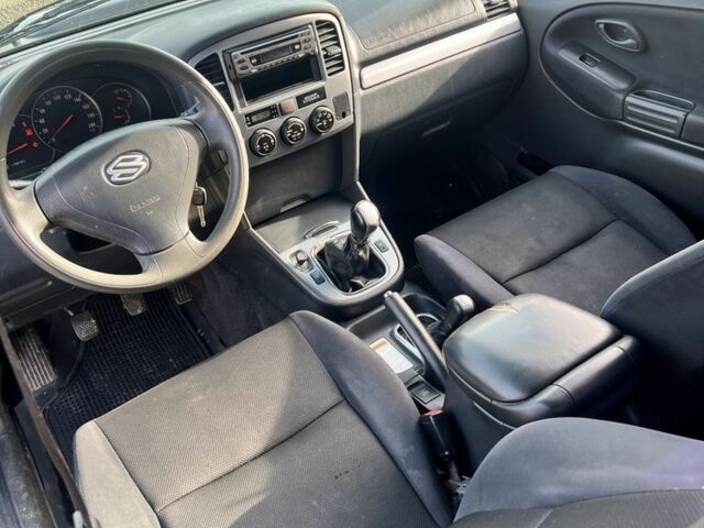 Черный Сузуки Другая, объемом двигателя 2 л и пробегом 291 тыс. км за 1760 $, фото 4 на Automoto.ua