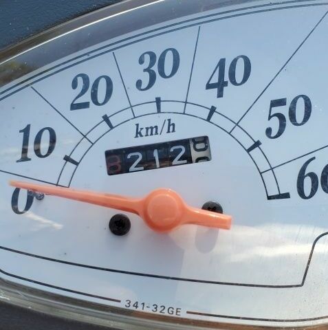 Сузуки Другая, объемом двигателя 0 л и пробегом 0 тыс. км за 430 $, фото 7 на Automoto.ua