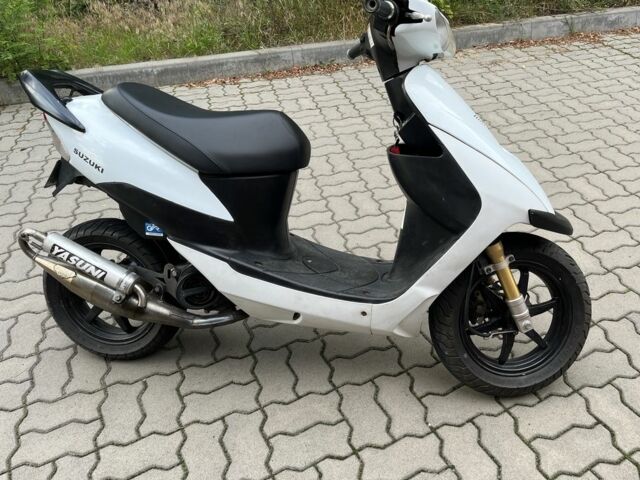 Сузуки Другая, объемом двигателя 72 л и пробегом 0 тыс. км за 889 $, фото 1 на Automoto.ua