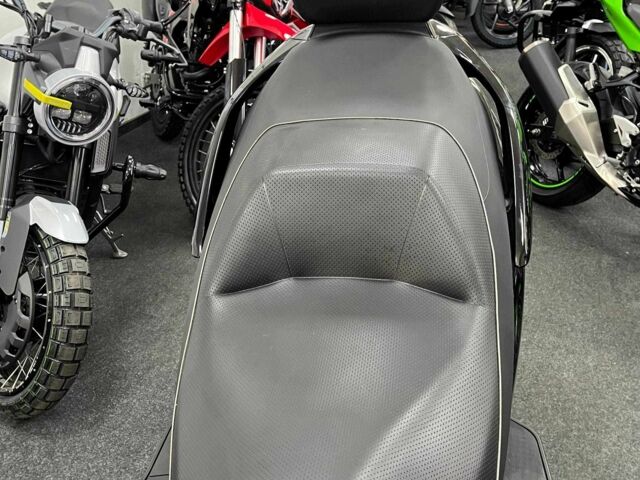 Сузуки Другая, объемом двигателя 0.25 л и пробегом 0 тыс. км за 2700 $, фото 4 на Automoto.ua