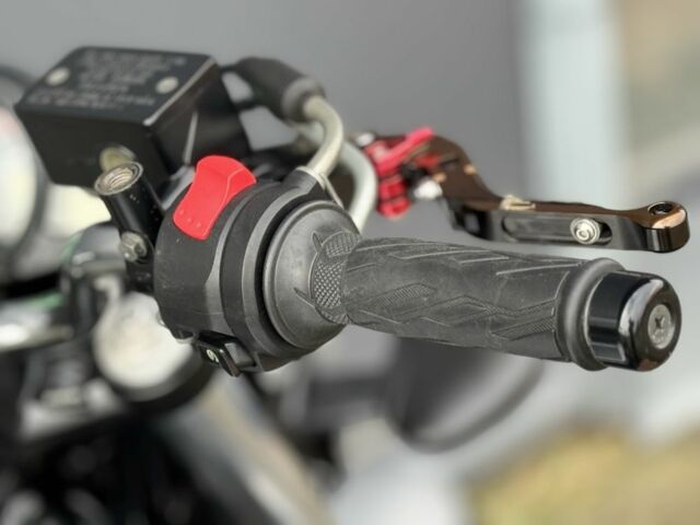 Сузуки Другая, объемом двигателя 0.4 л и пробегом 0 тыс. км за 4000 $, фото 10 на Automoto.ua