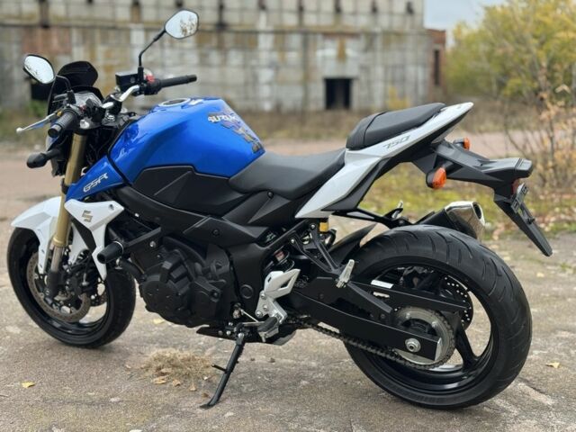 Сузукі Інша, об'ємом двигуна 0.75 л та пробігом 0 тис. км за 7100 $, фото 6 на Automoto.ua