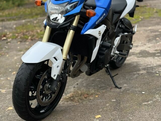 Сузукі Інша, об'ємом двигуна 0.75 л та пробігом 0 тис. км за 7100 $, фото 9 на Automoto.ua