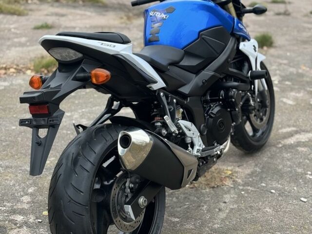 Сузукі Інша, об'ємом двигуна 0.75 л та пробігом 0 тис. км за 7100 $, фото 4 на Automoto.ua