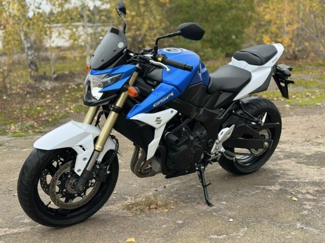 Сузукі Інша, об'ємом двигуна 0.75 л та пробігом 0 тис. км за 7100 $, фото 8 на Automoto.ua