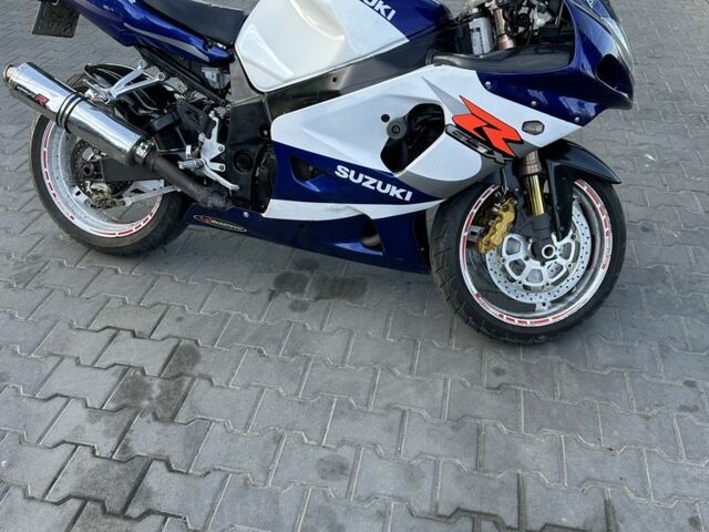 Сузукі Інша, об'ємом двигуна 1 л та пробігом 0 тис. км за 2500 $, фото 2 на Automoto.ua