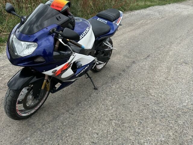 Сузукі Інша, об'ємом двигуна 1 л та пробігом 0 тис. км за 2500 $, фото 4 на Automoto.ua