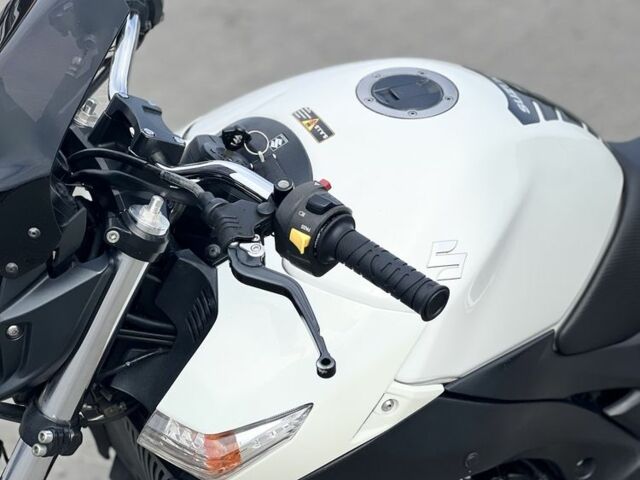 Сузуки Другая 2010 в Коломые на Automoto.ua Сузуки Другая, объемом двигателя 0.6 л и пробегом 0 тыс. км за 5482 $, фото 13 на Automoto.ua