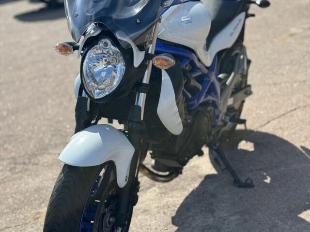 Сузуки Другая, объемом двигателя 0.4 л и пробегом 0 тыс. км за 4000 $, фото 10 на Automoto.ua