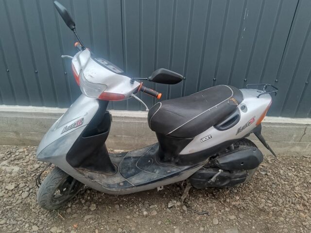Сузуки Другая, объемом двигателя 2.3 л и пробегом 0 тыс. км за 520 $, фото 2 на Automoto.ua