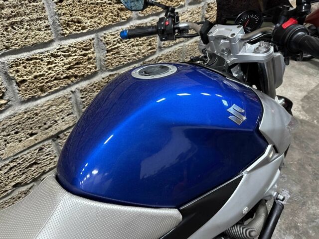 Сузуки Другая, объемом двигателя 0.4 л и пробегом 0 тыс. км за 3600 $, фото 9 на Automoto.ua