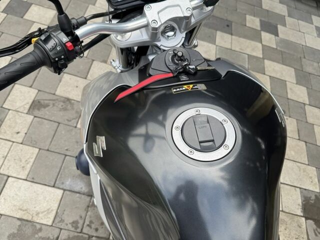 Сузуки Другая, объемом двигателя 0.6 л и пробегом 0 тыс. км за 5500 $, фото 8 на Automoto.ua