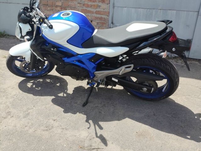 Сузуки Другая, объемом двигателя 0.4 л и пробегом 0 тыс. км за 3650 $, фото 12 на Automoto.ua