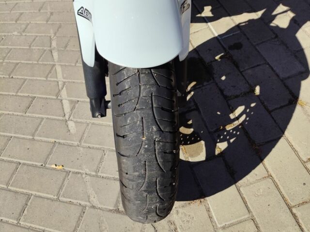 Сузуки Другая, объемом двигателя 0.4 л и пробегом 0 тыс. км за 3650 $, фото 22 на Automoto.ua