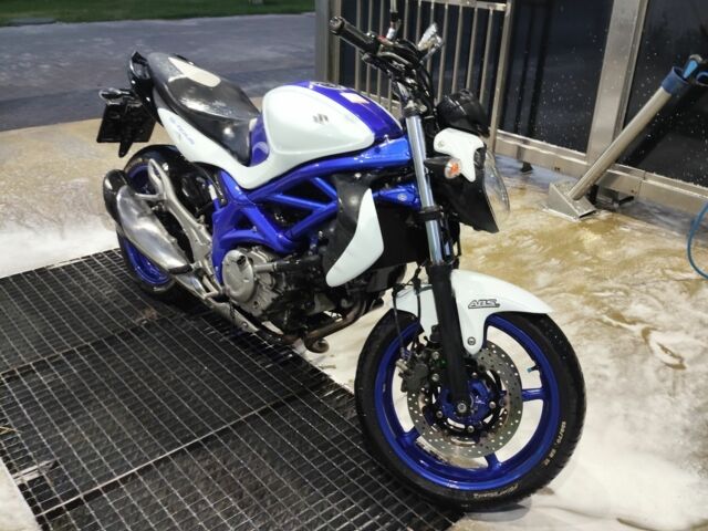 Сузуки Другая, объемом двигателя 0.4 л и пробегом 0 тыс. км за 3650 $, фото 2 на Automoto.ua